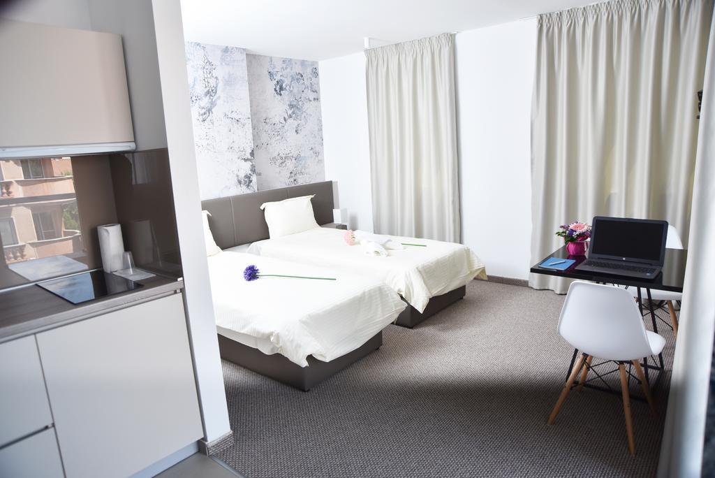 Kozle City Apartments Skopje Rom bilde
