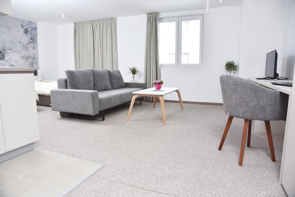 Kozle City Apartments Skopje Rom bilde