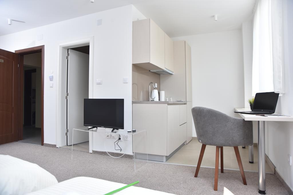 Kozle City Apartments Skopje Rom bilde